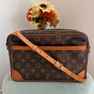 Louis Vuitton Trocadéro 30